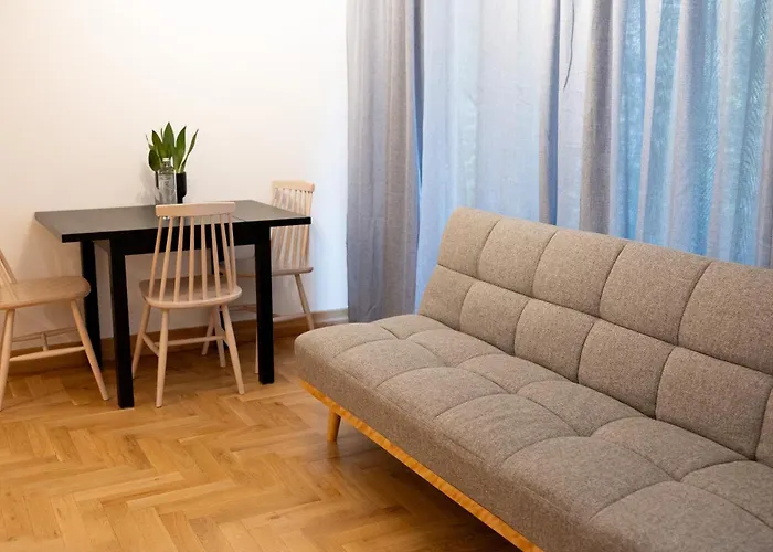 Luxury 12-4 Apartman