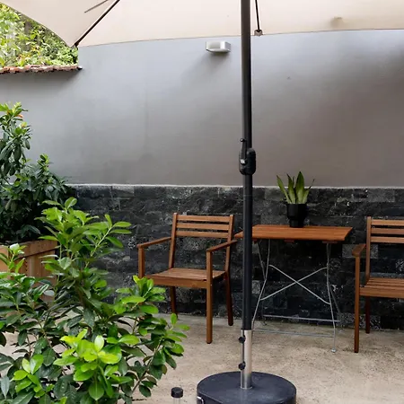 Luxury 12-4 아파트 *